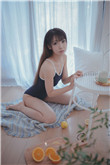 迈开腿我可以尝尝你的草莓感觉