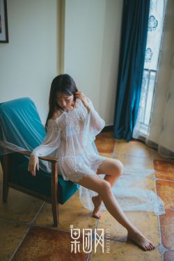未发育光秃秃的小缝视频
