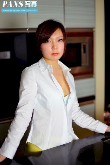 巨乳网红主播三级片在线免费观看
